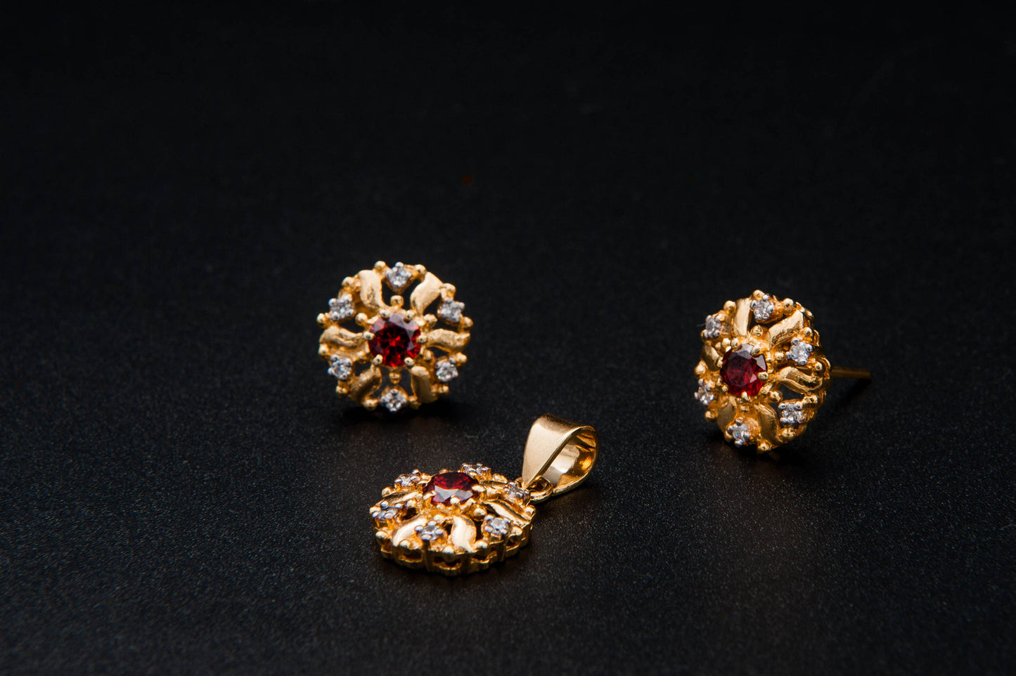 Crimson Bloom Set-925 Sterling Silver with 24K Gold Plating