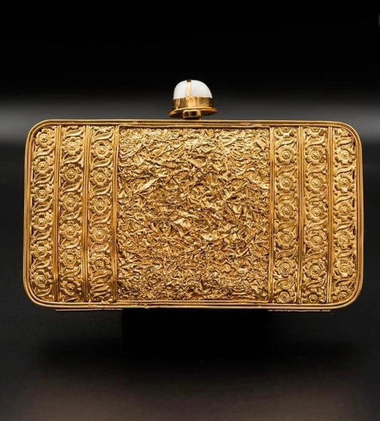 Gold-Plated Bridal Clutch with Shell, Net & Bead Detailing