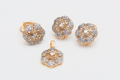 Golden Flower Locket Set-Gol Plated
