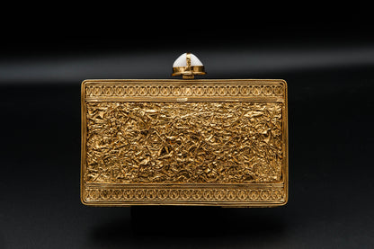 Heart of the Labyrinth Clutch