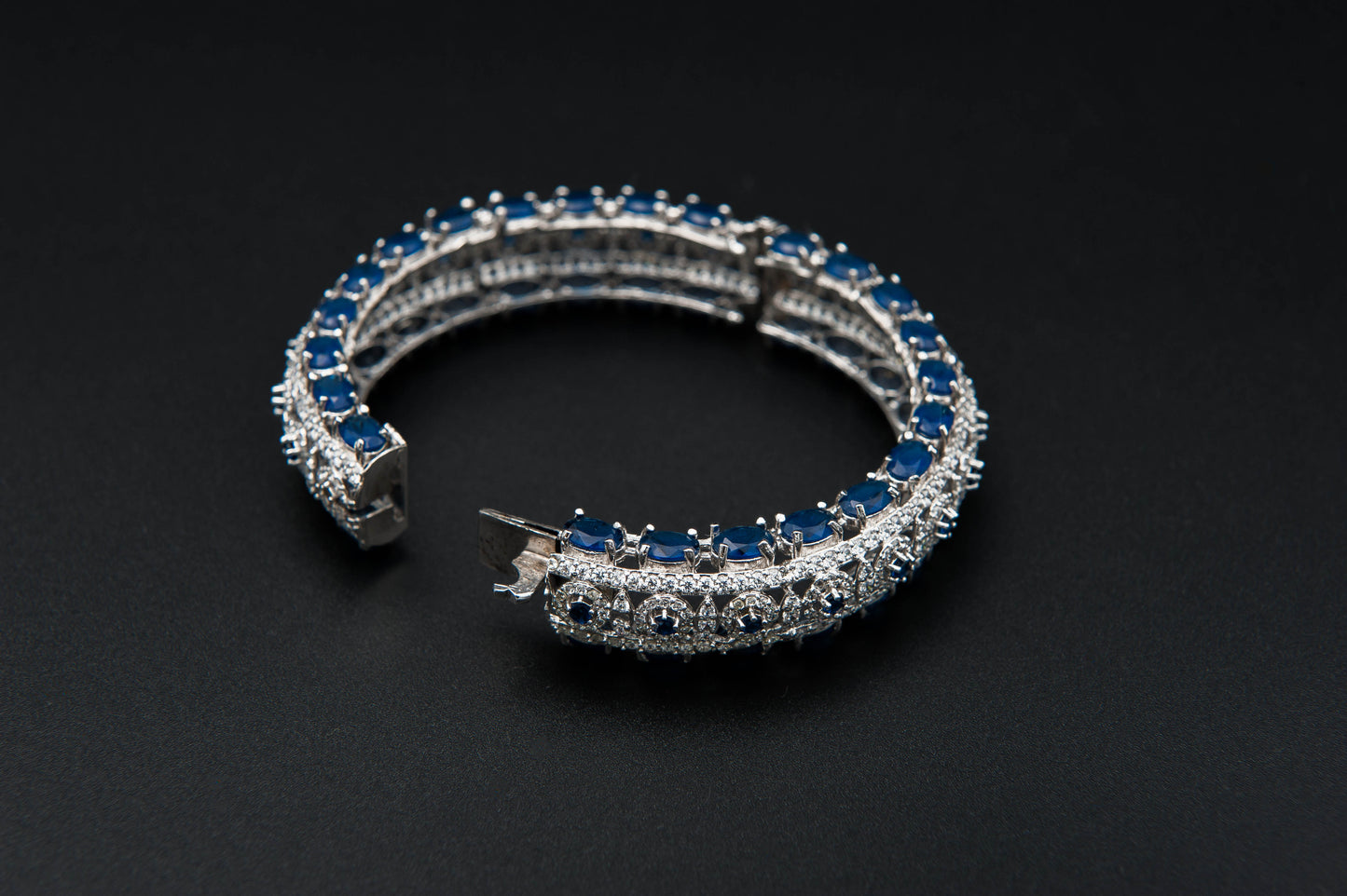 Sapphire Crest Bangle — 925 Sterling Silver