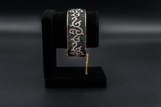 925 Sterling-Silver Black Stone with 24K Gold-Plated Bangle (Gold Making)
