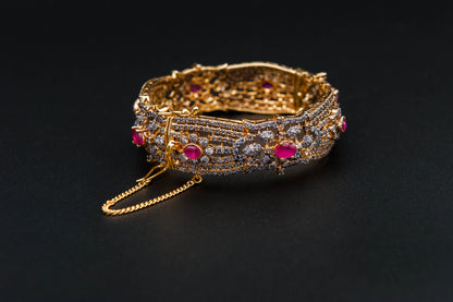 Ruby Crest Bracelet — 925 Sterling Silver, 24K Gold Plated