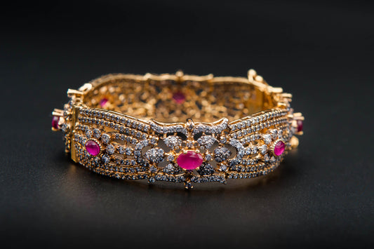 Ruby Crest Bracelet — 925 Sterling Silver, 24K Gold Plated