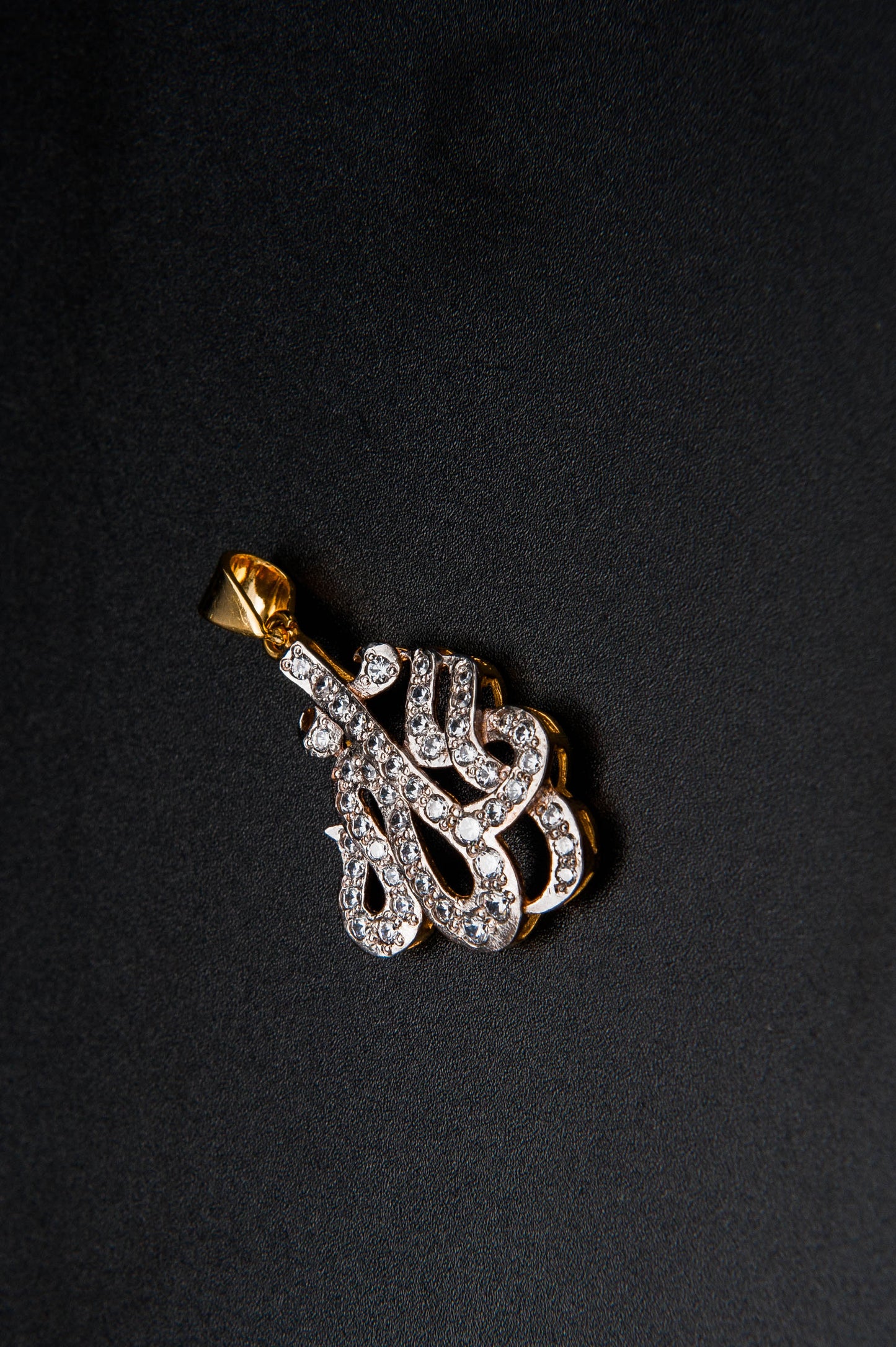 Luminous Script Pendant-925 Sterling silver with 24k Gold Plating