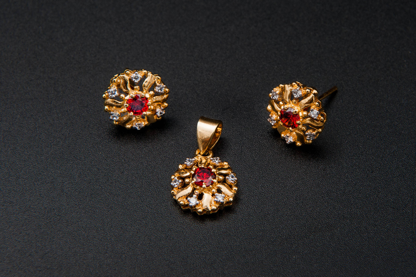 Crimson Bloom Set-925 Sterling Silver with 24K Gold Plating