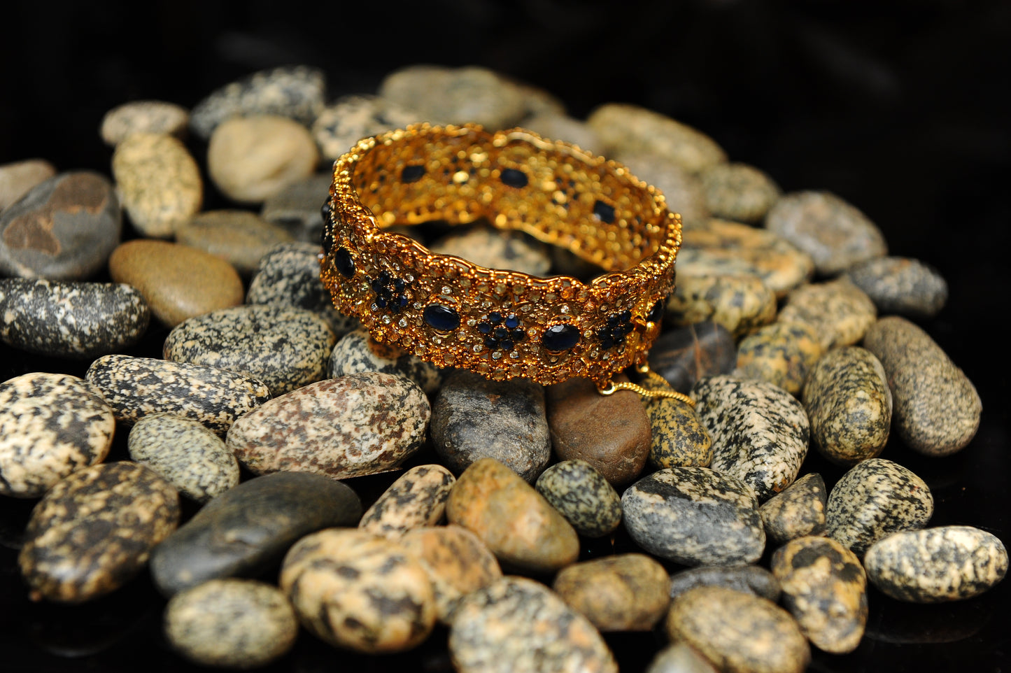 Midnight Tide-Kundan Bangle