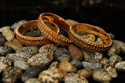 Trinity Gleam-Kundan Bangle