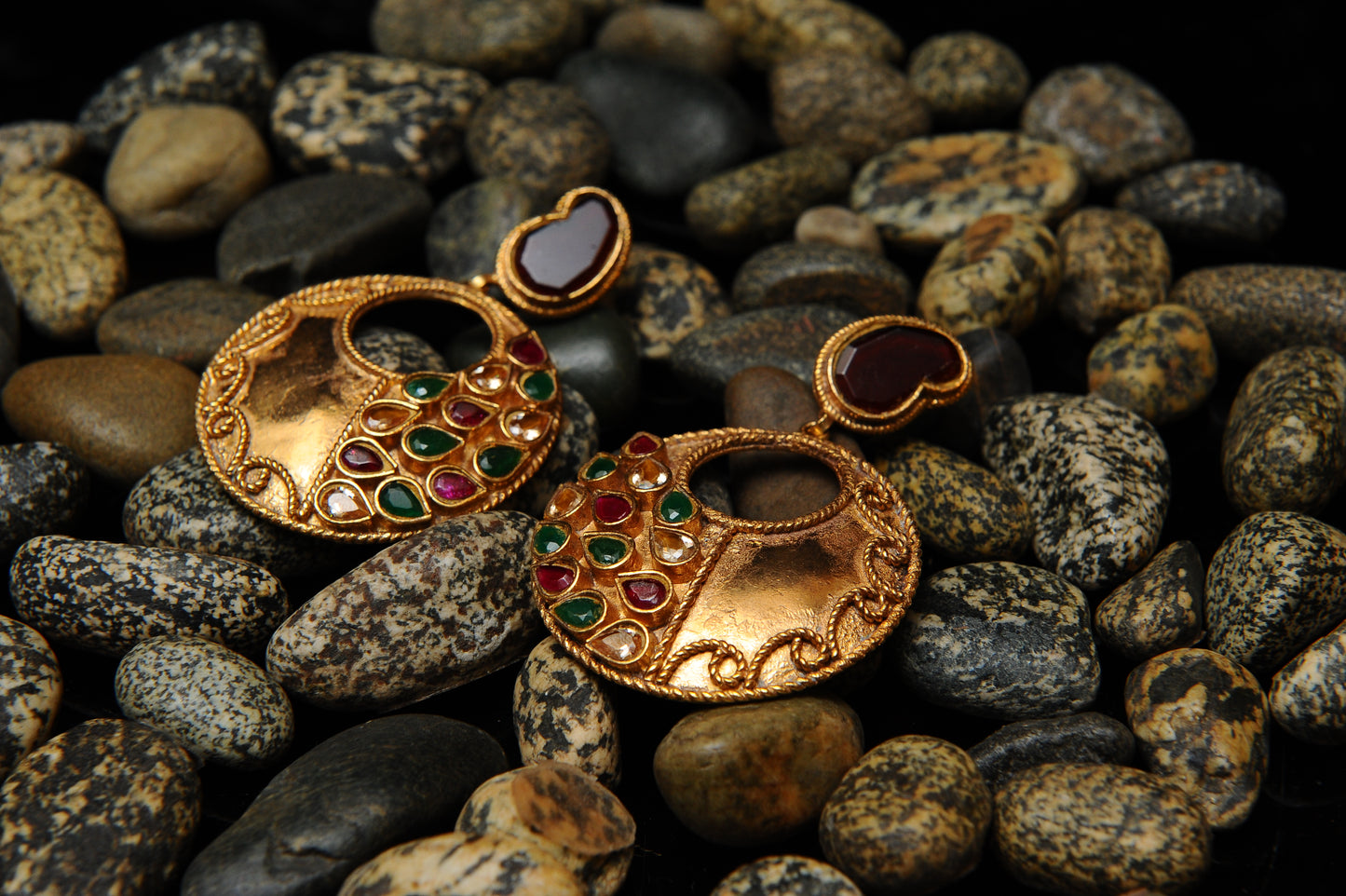 Hearthstone Halo Earrings-Kundan