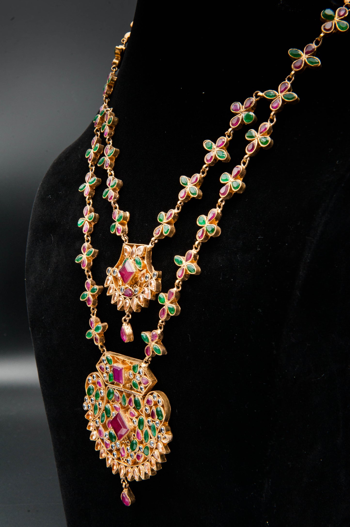 Imperial Bloom-Kundan set