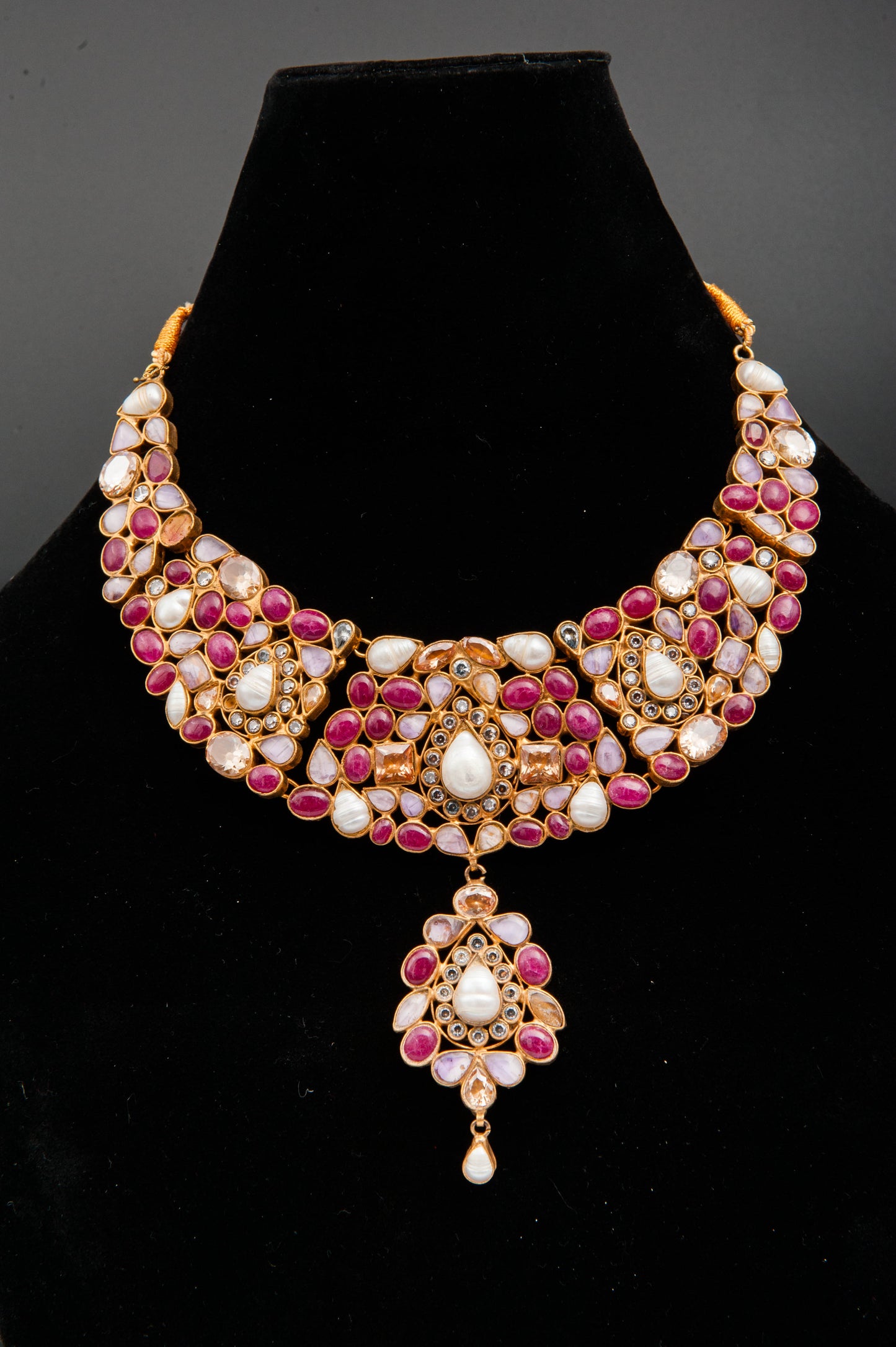 Rose Radiance-Kundan set