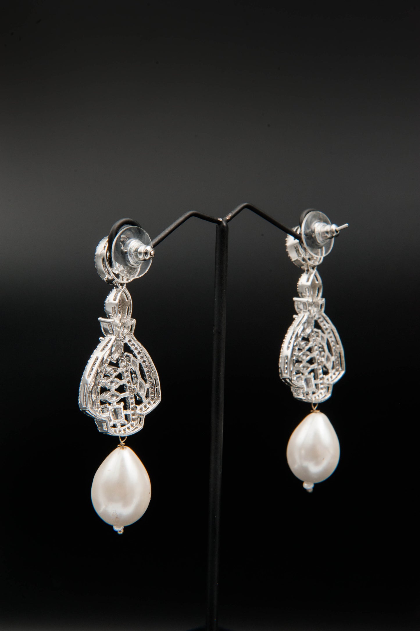 Pearl Cage Symphony-1K Silver Set