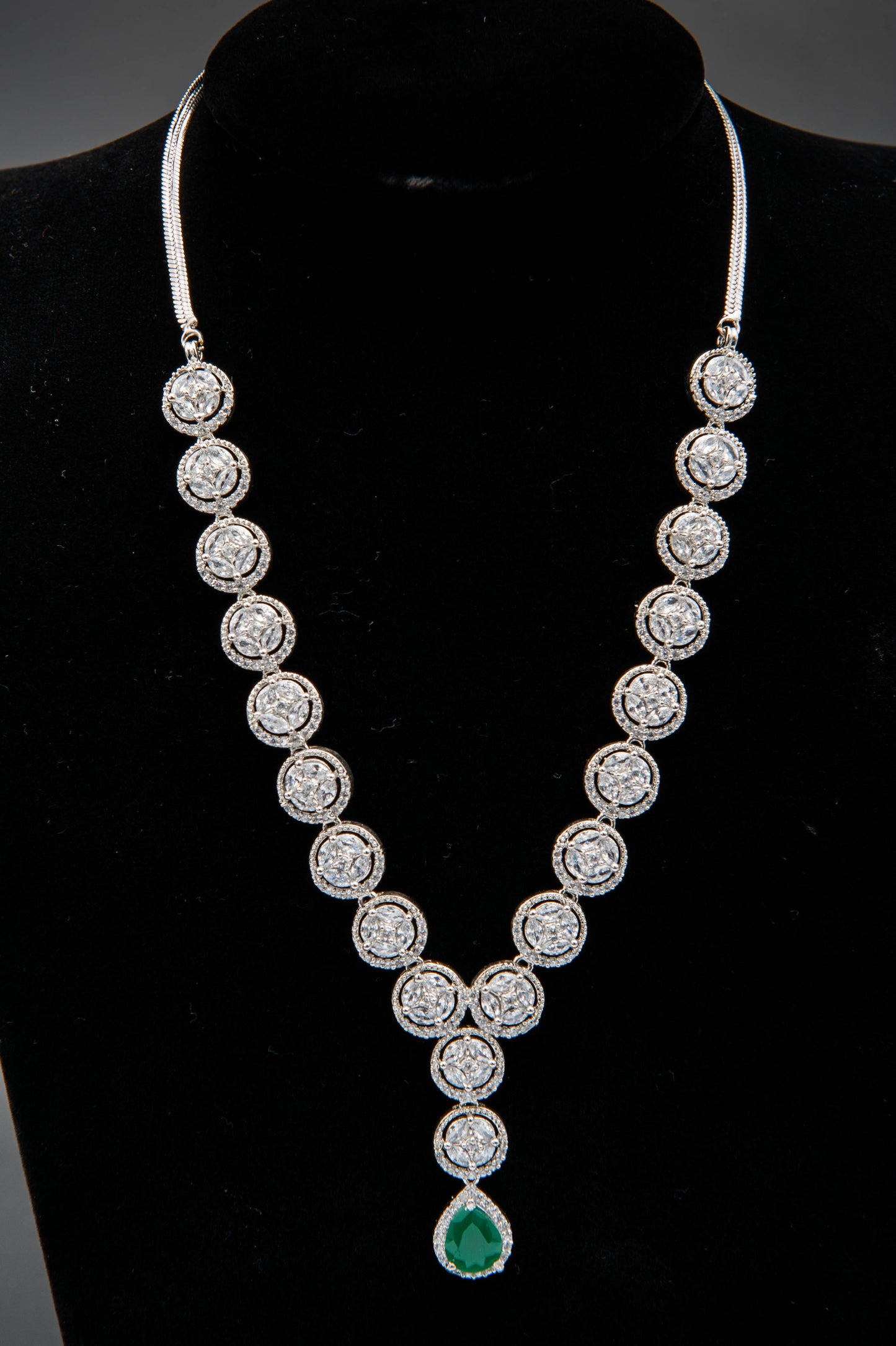 Emerald Halo Grace-1K Silver Set