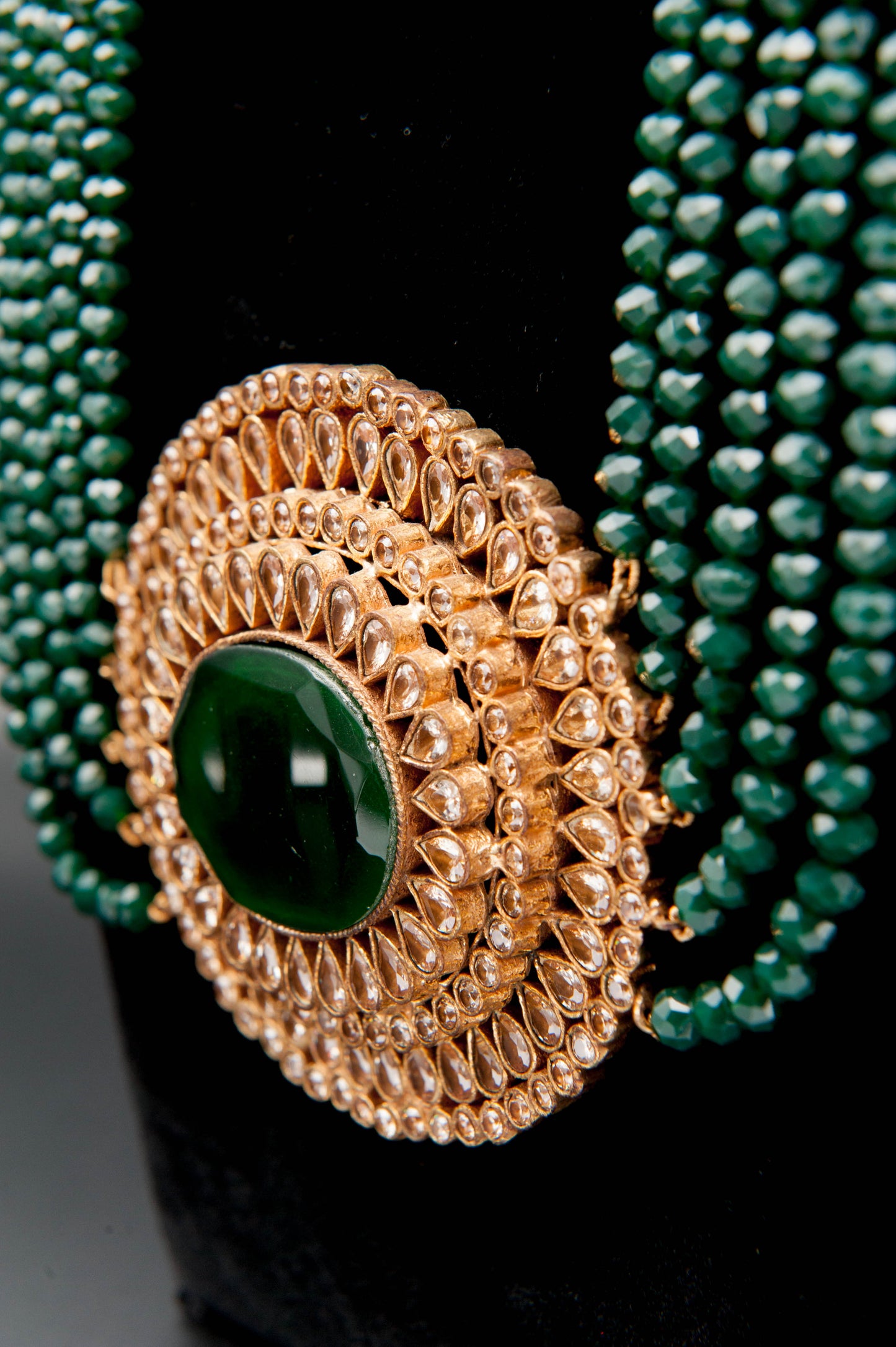 Emerald Empress-Kundan Set