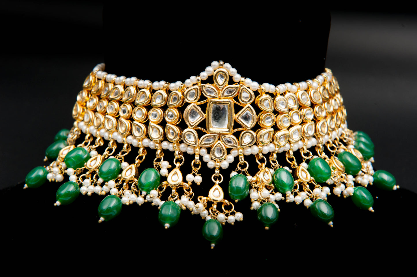 Pearl Garden-Kundan Set