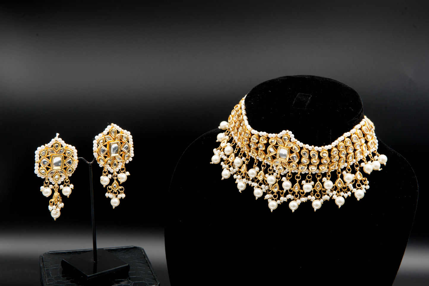 Golden Veil-Kundan Set