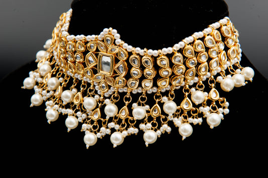Golden Veil-Kundan Set