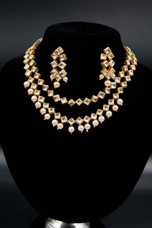 Zigzag Grace-Kundan Set