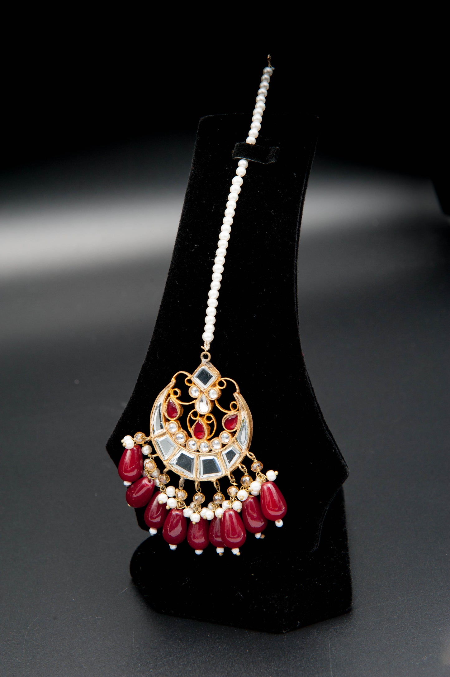 Regal Crimson Heirloom-Kundan Set