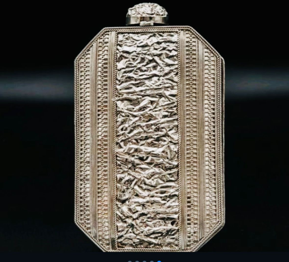 Handmade Pearl Designer Clutch – Silver Polish