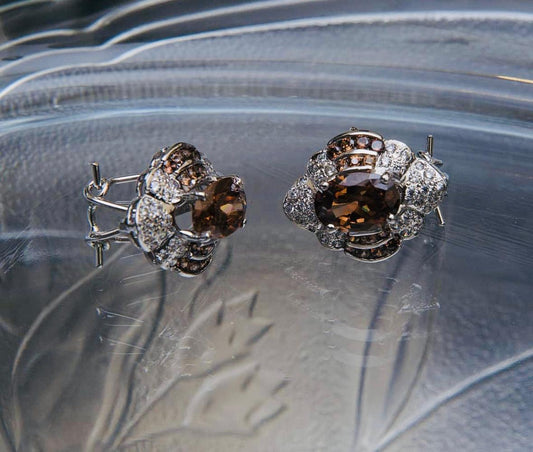 Sterling Silver Ear Studs – Brown Stone
